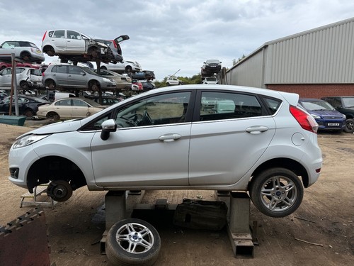 Ford fiesta zetec - ford, breaking