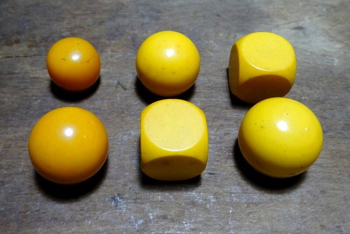 Egg yolk bakelite lot - egg, of
