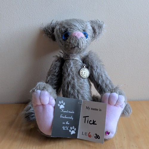 Kaycee bears tick 6 - kaycee,
