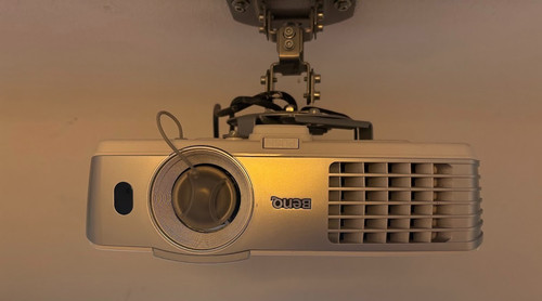 Benq w1070 full - full, 1080p