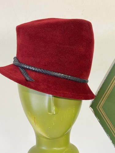 Philip treacy red - treacy, velour