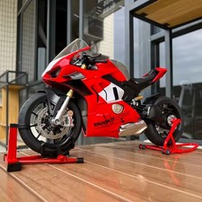 Diecast Spray 1:7 Ducatī