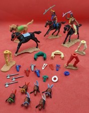 4 Timpo Wild West 1970s Horses 2 Mounted Red Indian Soldiers & Weapons Heads etc