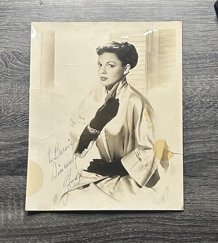 Judy garland autographed - garland,