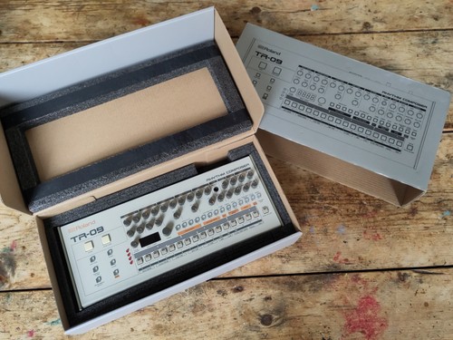 Roland boutique rhythm - boutique, tr-09
