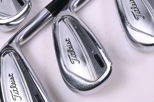 Titleist 716 irons - 5-9i, /