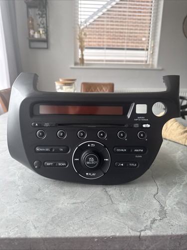 Honda jazz radio player - honda,