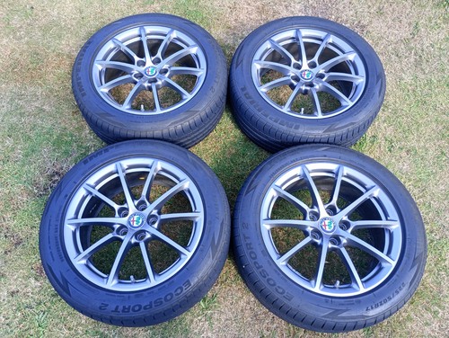 Alfa romeo giulia - romeo,