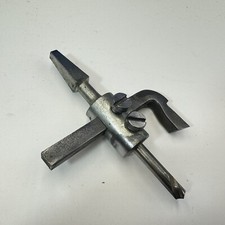 Adjustable Monument Hole