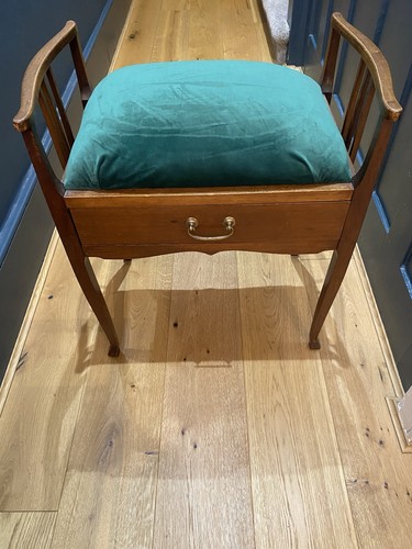 Piano stool antique - -,