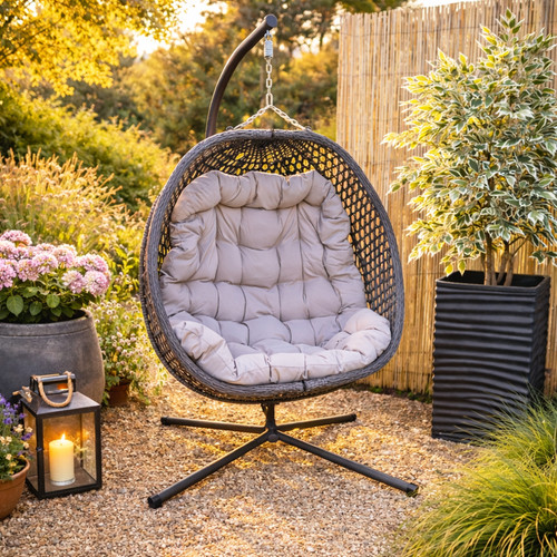 Perth hanging egg - perth,