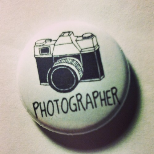 Retro photographer button - retro,