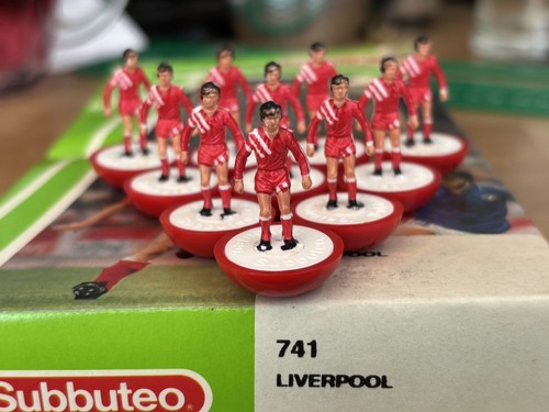 Subbuteo team liverpool - -,