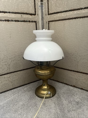 Vintage aladdin brass oil lamp - aladdin,