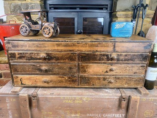 Bank drawers apothecary - of,