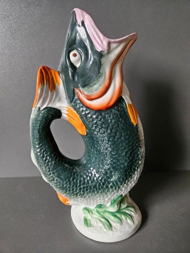 Rare antique majolica - rare, antique?