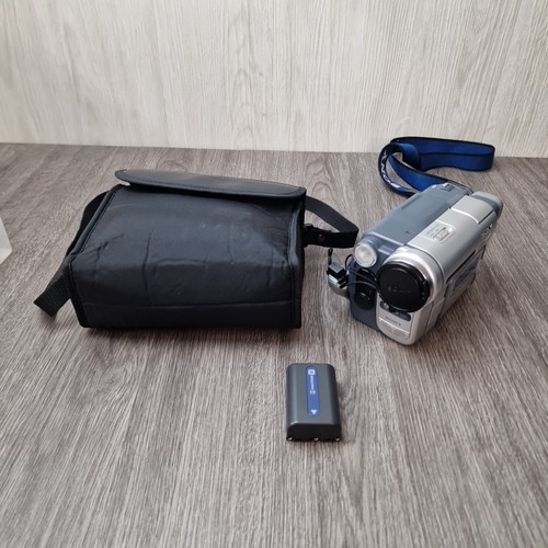 Sony dcr trv225e - sony, handycam