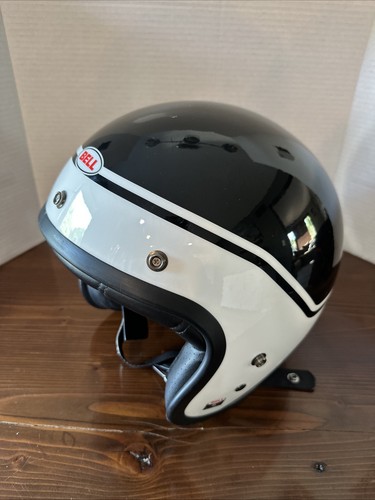 Like new bell 500 motorcycle - new,