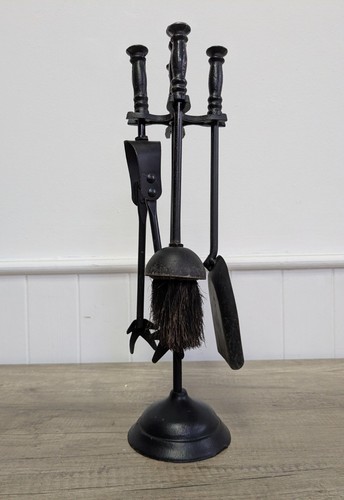 Vintage black metal fireplace - vintage,