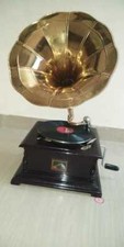 Gramophone Player 78rpm Square Phonograph Brass Horn HMV Vintage 