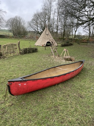 Old time discovery canoe - old,
