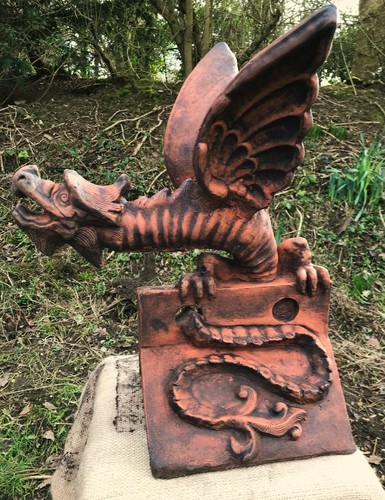 Welsh dragon roof finial 110 - finial, 110°
