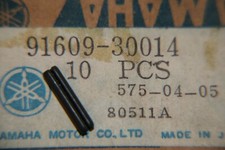 Yamaha R3 RD125 RIVA PW50 QT50 XC125 LB50 LS2 YR2 TR2 roll pin 91609 30014 NOS