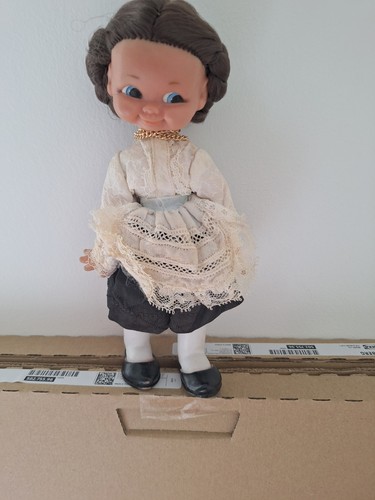 Vintage uneeda doll - vintage,