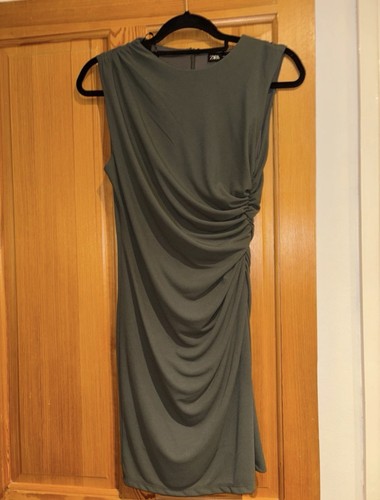 Zara khaki green - zara,