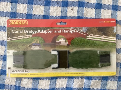 Hornby n8574 canal - canal, bridge