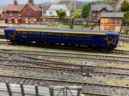 Hornby gauge r2758 arriva - oo,