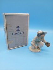 LLADRO I've Got It, #5827 -