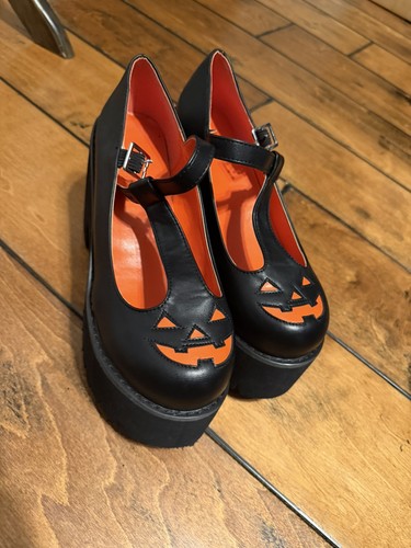 Hot topic pumpkin platforms - hot,