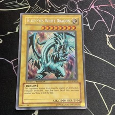 Yu-Gi-Oh! TCG Blue-Eyes White