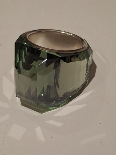 Stunning genuine swarovski - stunning,