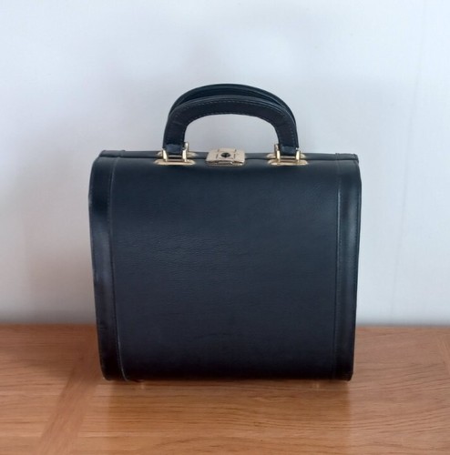 Vintage skyflite black vanity - skyflite,