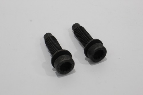 Audi front seat securing - 8p,
