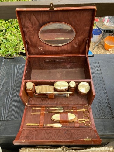 Cartier antique 1926 solid - cartier,