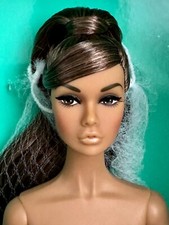 INTEGRITY TOYS FASHION ROYALTY