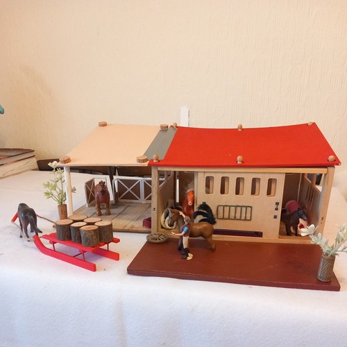 Wooden horse stable - -, handmade