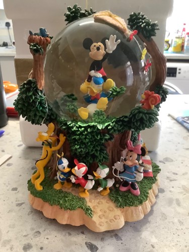 Vintage disney let - go, fly
