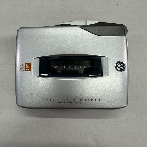 Portable walkman cassette - ge,