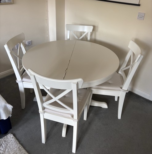 Ikea extendable round table - extendable,