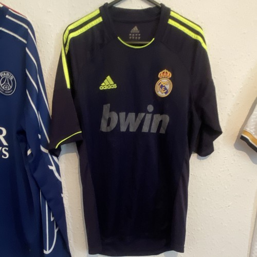 Real madrid away football - madrid,