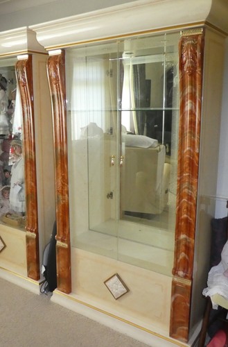 High gloss italian - high, display