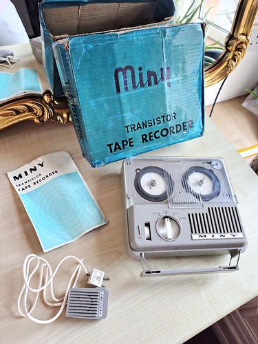 Rare vintage miny - reel, to