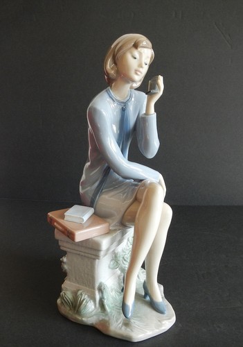 Beautiful lladro retired - beautiful,