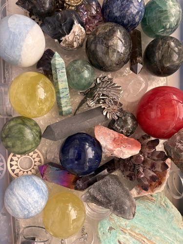 Crystal mystery box - raw, &