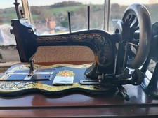 Bradbury Antique Sewing Machine with Handle Wheel Goes Around Stitch Thing Rare