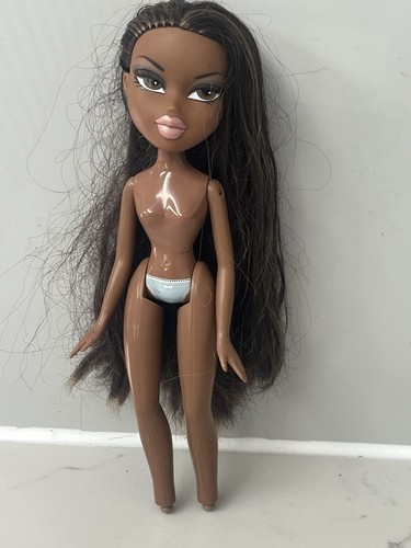 Bratz doll bundle forever - -,